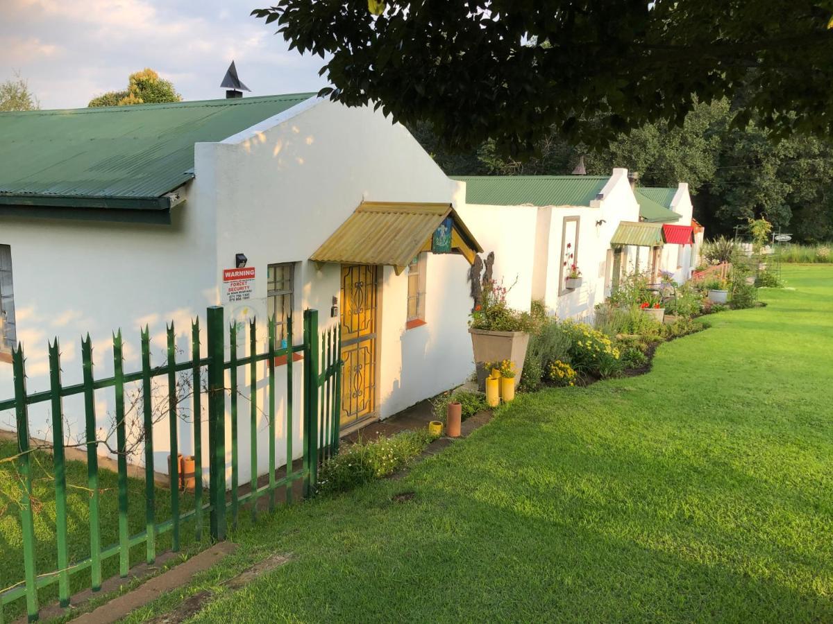 Peace Corner Cottages Dullstroom Exteriér fotografie